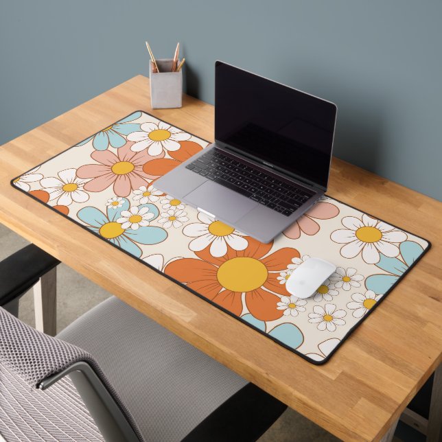 Retro Groovy Floral Daisy Seamless Pattern Desk Mat (Office 2)