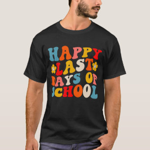 Retro Groovy Happy Last Day Of School Summer Gradu T-Shirt