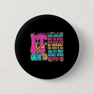 Retro groovy it’s mental health social worker 6 cm round badge