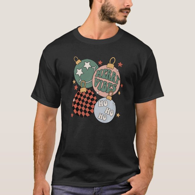 Retro Groovy Merry Vibes Christmas Xmas Santa Clau T-Shirt (Front)
