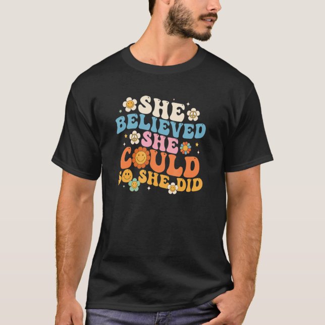 Retro Groovy She Believed Peace She Could So She D T-Shirt (Front)