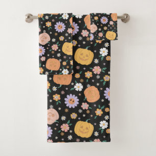 Retro Halloween Pumpkins and Flowers Pattern Bath Towel Set