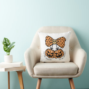 Retro Halloween Pumpkins Season to Be Spooky Cushion