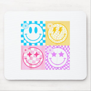 Retro Happy Smile Face Checkered Pattern Vibes Tre Mouse Pad