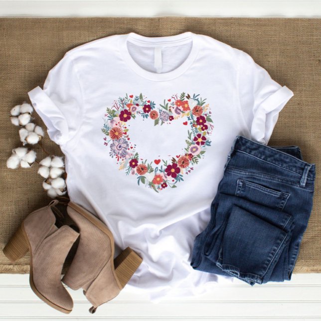 Retro Heart Wildflowers Lover T-Shirt (Retro Heart Wildflowers Lover)