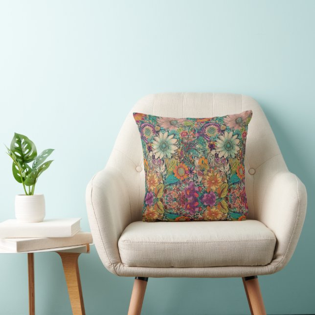 Retro Hippie: Daisy Pillow (Chair)