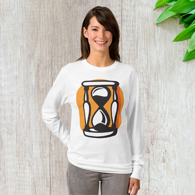 Retro Hourglass Timer Minimalist Time T-Shirt (Creator Uploaded)