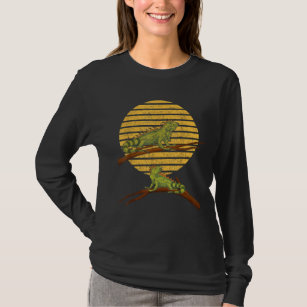 Retro Iguana Lover Wildlife Animal Reptile Lizard  T-Shirt