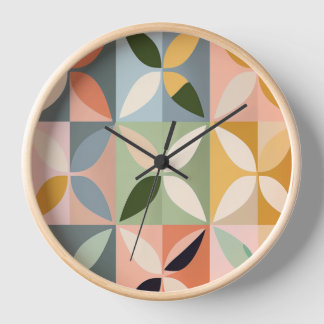 Retro-inspired Hawaiian quilt wall clock