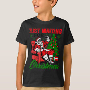 Retro Just Waiting For Christmas Santa Merry Xmas  T-Shirt