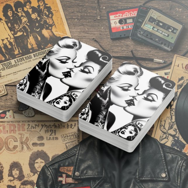 Retro Kissing Pin-ups Playing Cards (Creator Uploaded)