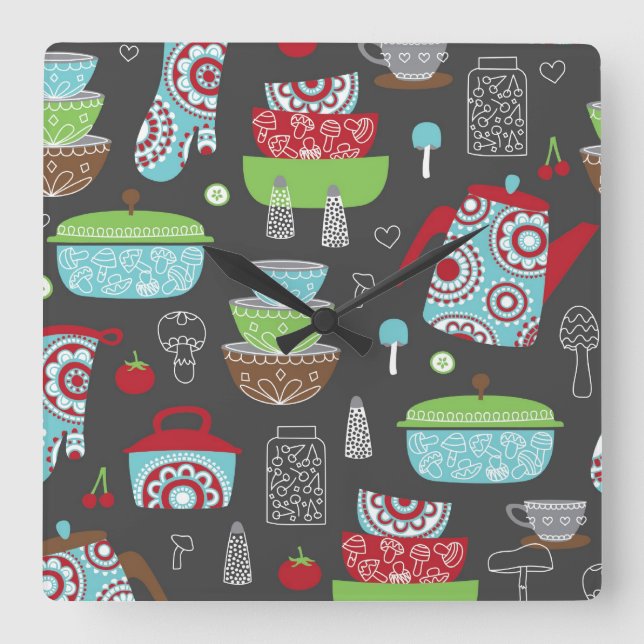 Retro Kitchen Themed Wall Clock (Front)