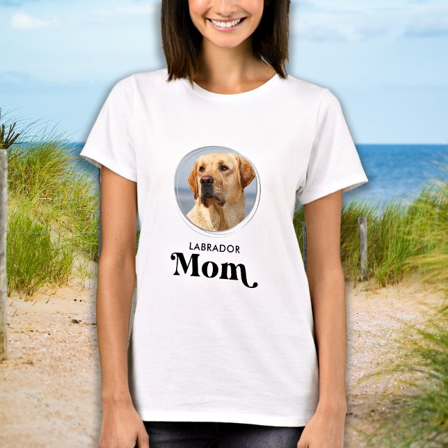 Retro Labrador MOM Personalise Dog Lover Pet Photo T-Shirt (Creator Uploaded)