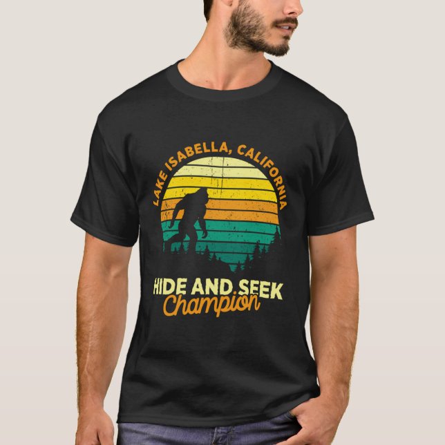 Retro Lake Isabella California Big Foot Souvenir T-Shirt (Front)