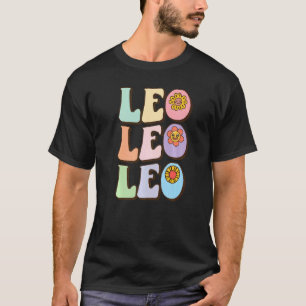 Retro Leo Zodiac Sign Astrology July August Birthd T-Shirt