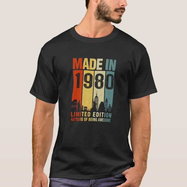 Retro Made In 1980  43 Years Of Being Awesome T-Shirt (Front)