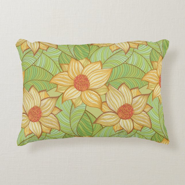 Retro Magnolia Pattern Decorative Cushion (Front)