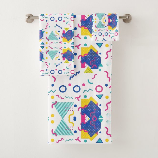 Retro Memphis Geometric Pattern Bath Towel Set (Insitu)
