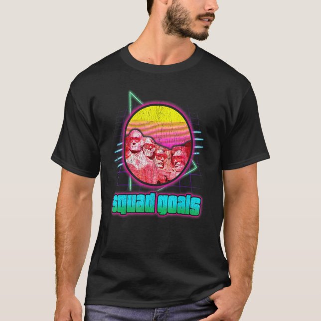 Retro Mount Rushmore Souvenir Black Hills Tee (Front)