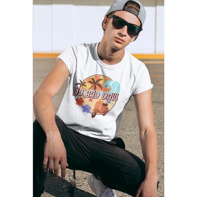 Retro No Bad Days Retro Streetwear T-Shirt (The ultimate retro aesthetic. 70s-inspired graphics for your everyday street style. 👕🛹.)