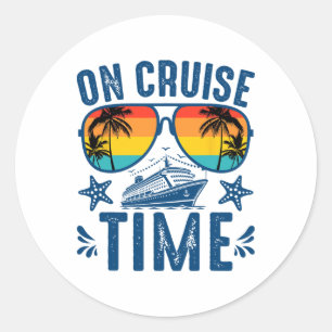 Retro On Cruise Time Summer Vacation Outfits For W Classic Round Sticker