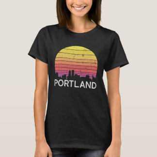 Retro Oregon Portland Skyline Vintage Urban Buildi T-Shirt
