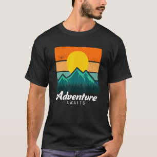 Retro Outdoor Adventure Awaits Trekking Hiking Men T-Shirt