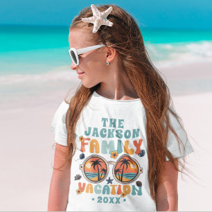 Retro palm trees sunglasses groovy family vacation T-Shirt