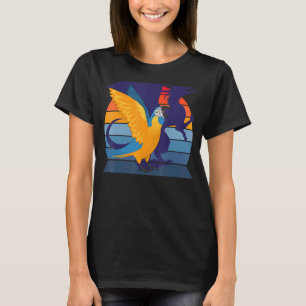 Retro Parrot I Dragon I Screaming Blue throated Ma T-Shirt