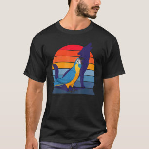 Retro Parrot I Howling Wolf I Screaming Blue Macaw T-Shirt