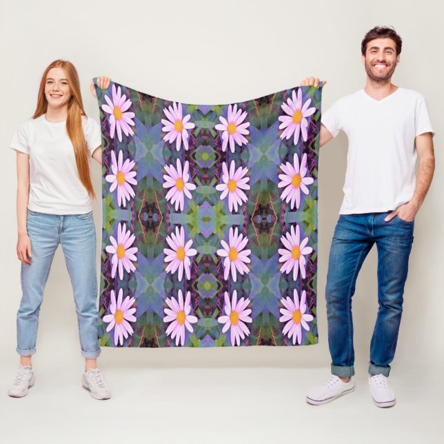 Retro Pink Daisy Flower Pattern Fleece Blanket (In Situ)