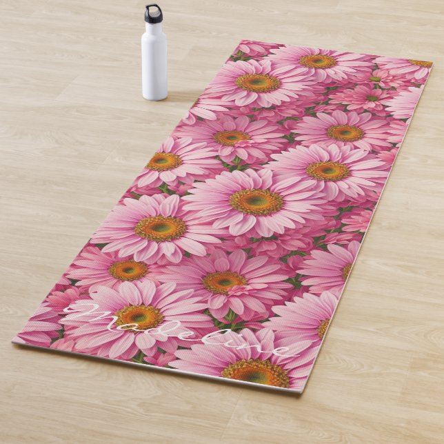 Retro pink floral daisy pattern yoga mat (In Situ)