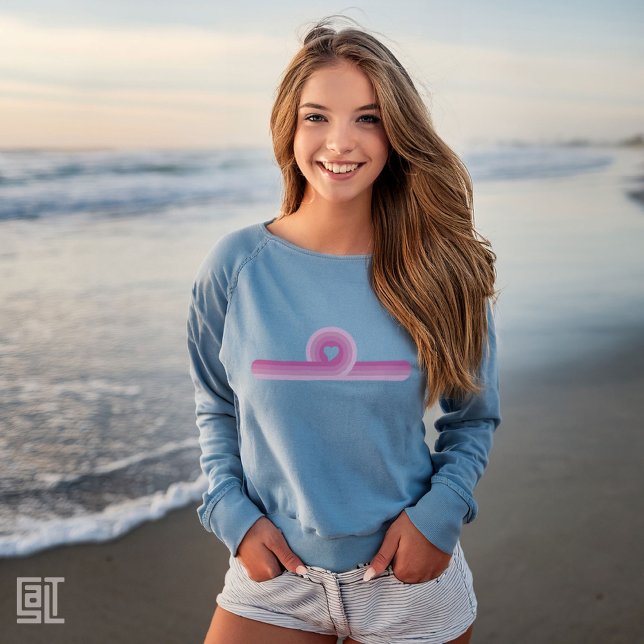 Retro Pink Heart Sunset Aesthetic  T-Shirt (Creator Uploaded)