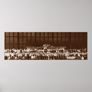 RETRO PLANE AND AIR FORCE CREW 1941 Wall Art