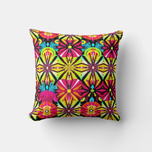 Retro Pop Art Throw Pillow – Bold & Vibrant