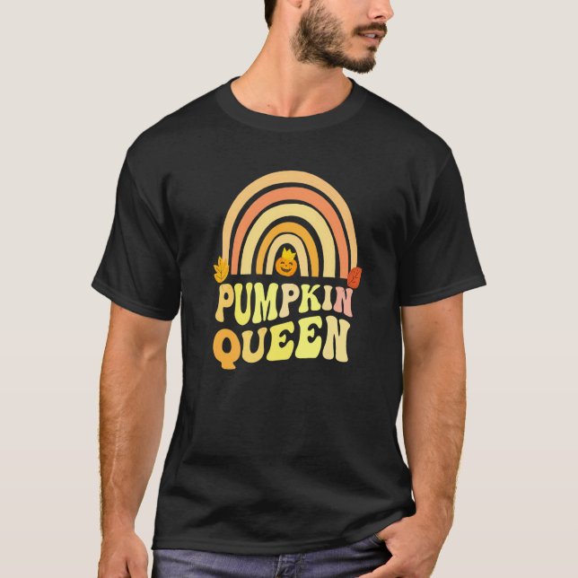Retro PUMPKIN QUEEN Rainbow Carver Lady Fall Carvi T-Shirt (Front)