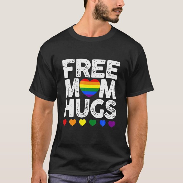 Retro Rainbow Heart Free Mom Hugs Gay LGBT Pride M T-Shirt (Front)