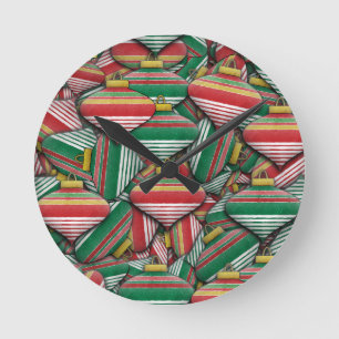 Retro Red Green Striped Ornament Pattern Design Round Clock