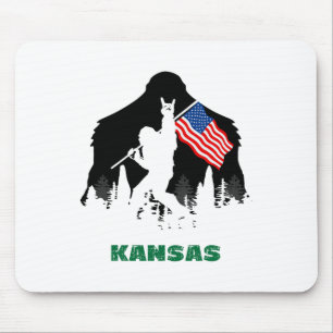 Retro Sasquatch Kansas Usa Flag Bigfoot Hiking Cam Mouse Pad