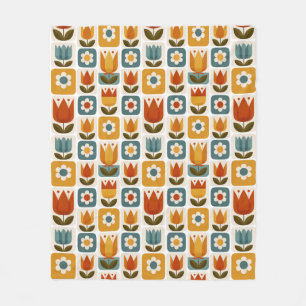 Retro Scandinavian Tulip Floral Pattern Fleece Blanket