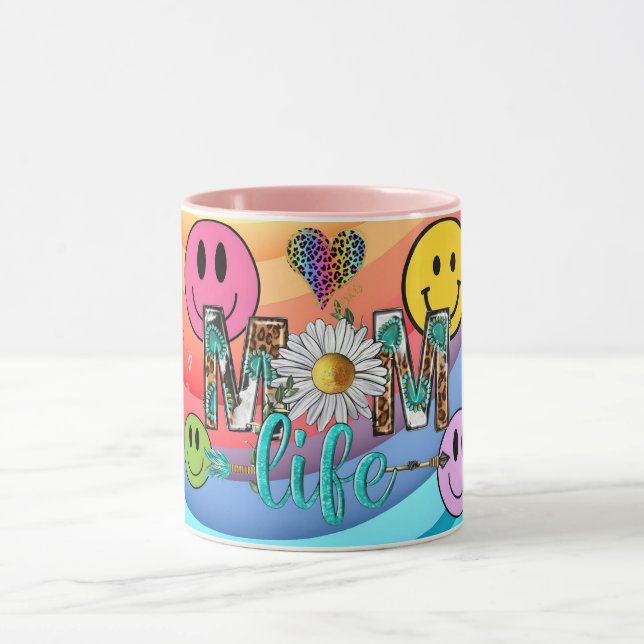 Retro Smile Mug Funny Smiley Face Cool Design (Center)
