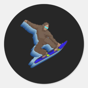 Retro Snowboarding Bigfoot For Winter Snowboarder Classic Round Sticker