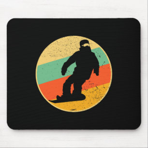 Retro Snowboarding Design Vintage Snowboarder 70s Mouse Pad