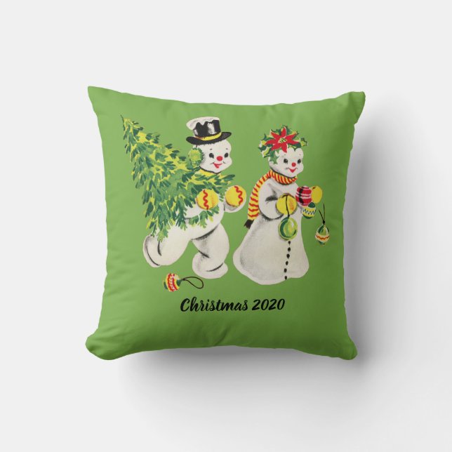 Retro Snowcouple on Green Background Cushion (Front)