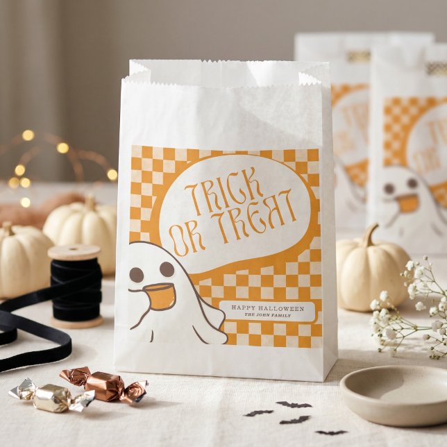Retro Spooky Cute Ghost Halloween Favour Bag (Retro Spooky Cute Ghost Halloween Favor Bag
)