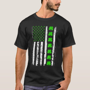 Retro St  Patrick's Day Green Irish American Flag  T-Shirt