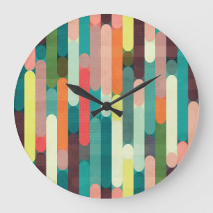 Retro stripes: grunge seamless pattern. large clock