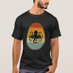 Retro Style Easter Egg Graphic Funny Easter Day Oc T-Shirt