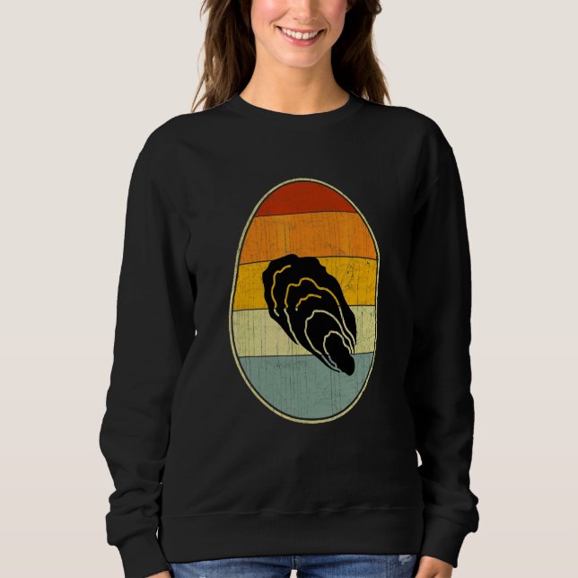 Retro Style Easter Egg Graphic Funny Easter Day Oy Sweatshirt (Front)