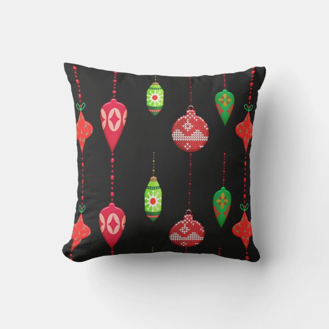 Retro Style Red Green Ornaments Christmas Cushion (Front)